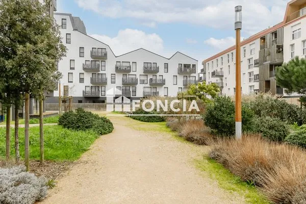 Appartement 4 pièces 82 m²