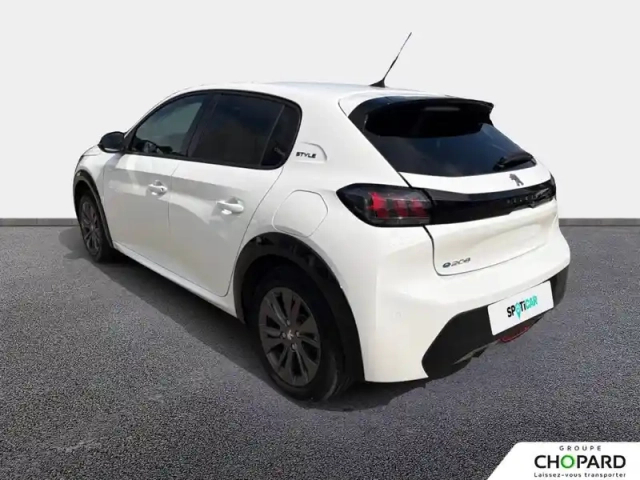 Peugeot 208 electrique 50 kwh 136ch — photo 7