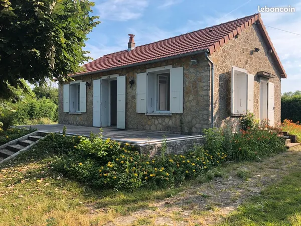 Pavillon de charme 80 m2 3 pièces à vivre