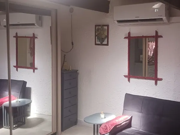 Appartement indépendant dans villa