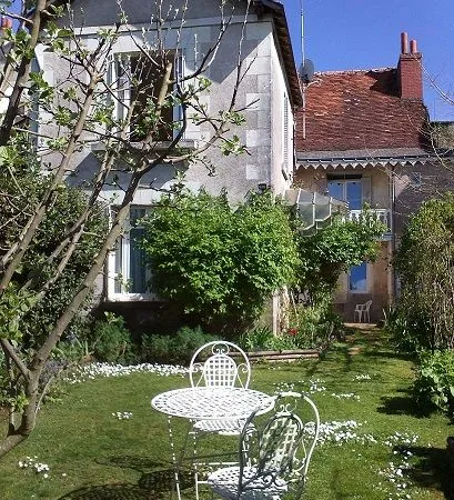 Loches: meublé, calme, tous services, idéal pour télétravail