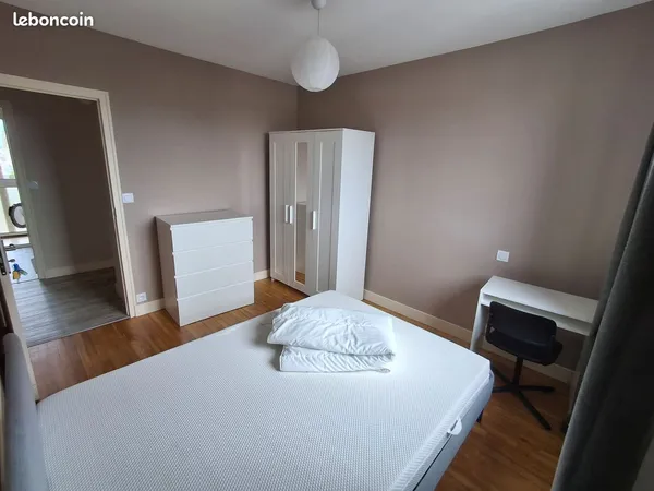 Chambre dans coloc de 3 personnes