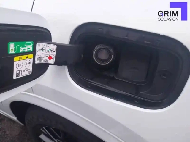 Ford Kuga 2.5 duratec 243 ch phev powershift — photo 59