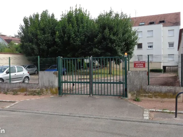 PLACE DE PARKING EXTERIEUR DIJON PROCHE PLACE 30 OCTOBRE RESIDENCE SECURISEE Bd de STRASBOURG GARE P
