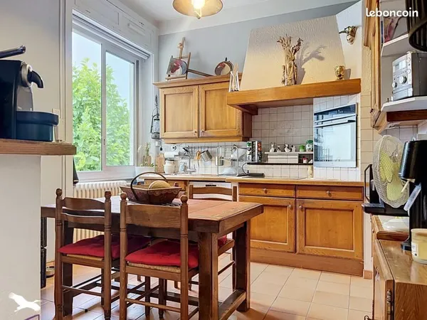 Propriété 5 pièces 130 m²