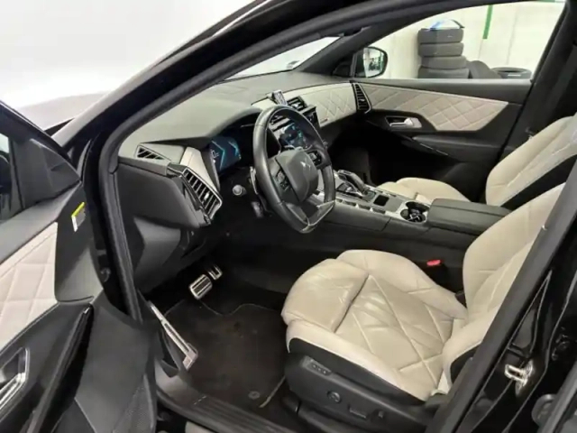 Ds Ds 7 crossback e-tense 225ch rivoli — photo 12