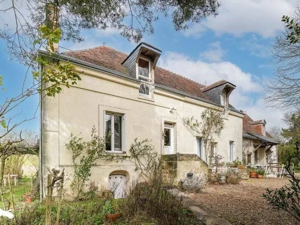 Maison 7 pièces 250 m²