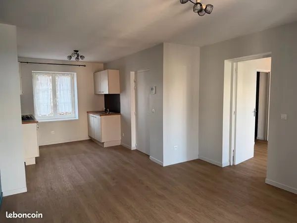 Location appartement 2 pièces centre ville 47 m²