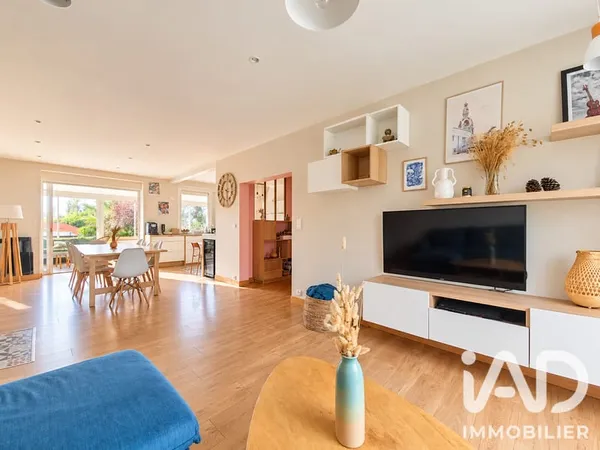 Maison 7 pièces 136 m²