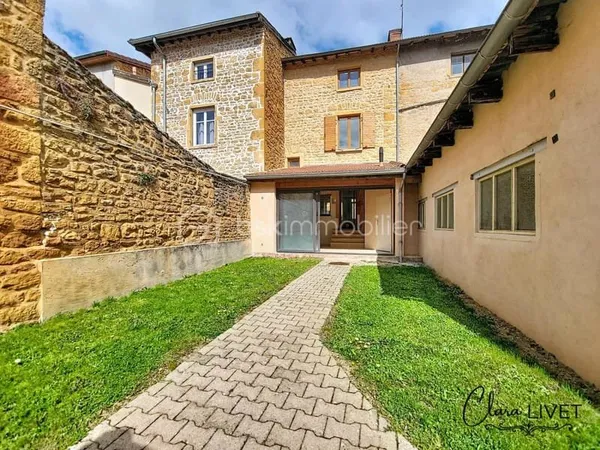NOUVEAUTÉ - Maison rénovée avec jardin plein sud & grand garage - Chessy-les-Mines