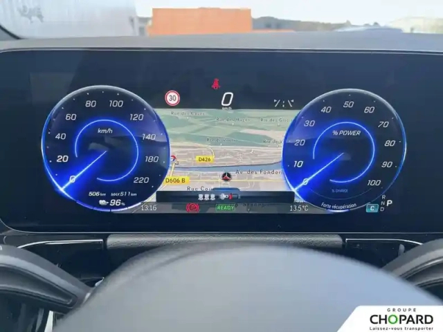 Mercedes Eqa 250+ — photo 46