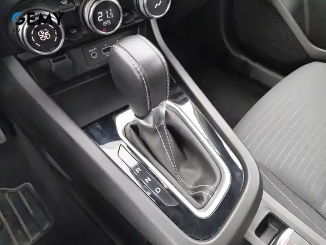 Renault Arkana mild hybrid 140 edc fap - 22 — photo 55