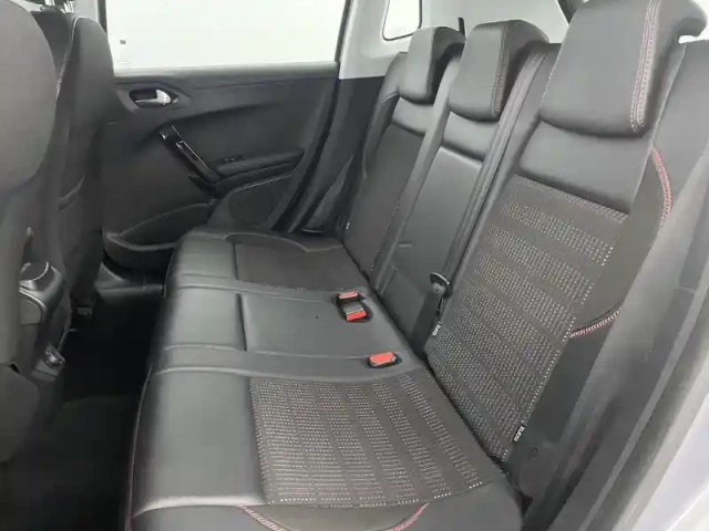 Peugeot 2008 puretech 130ch s&amp;s bvm6 — photo 59
