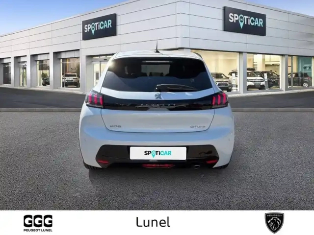 Peugeot 208 puretech 100 s&amp;s eat8 — photo 5