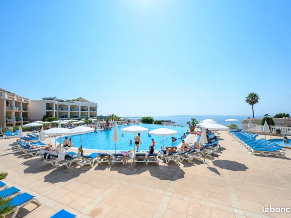 Appartement Cannes T3 Location Moyenne Durée seulement