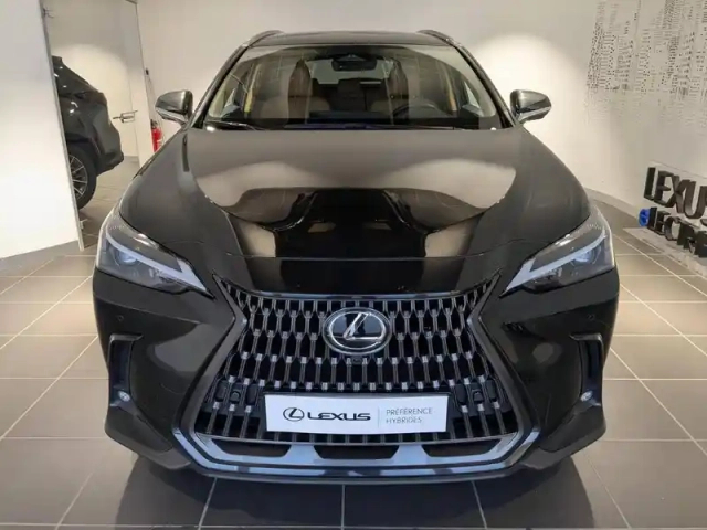 Lexus Nx 450h+ luxe 4wd — photo 2