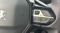 Peugeot 208 1.2 PureTech 100ch S&S Style — photo 17