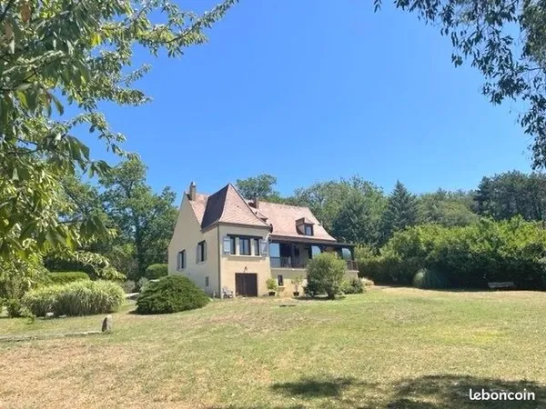 Maison 7 pièces 175 m²