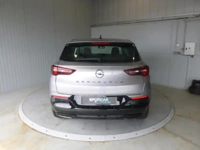 Opel Grandland 1.2 turbo 130ch gs bva8 — photo 6