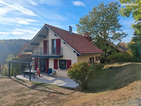 Maison 122 m2 Jougne