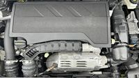 Peugeot 2008 1.2 PureTech 130ch S&S Active Pack EAT8 — photo 20