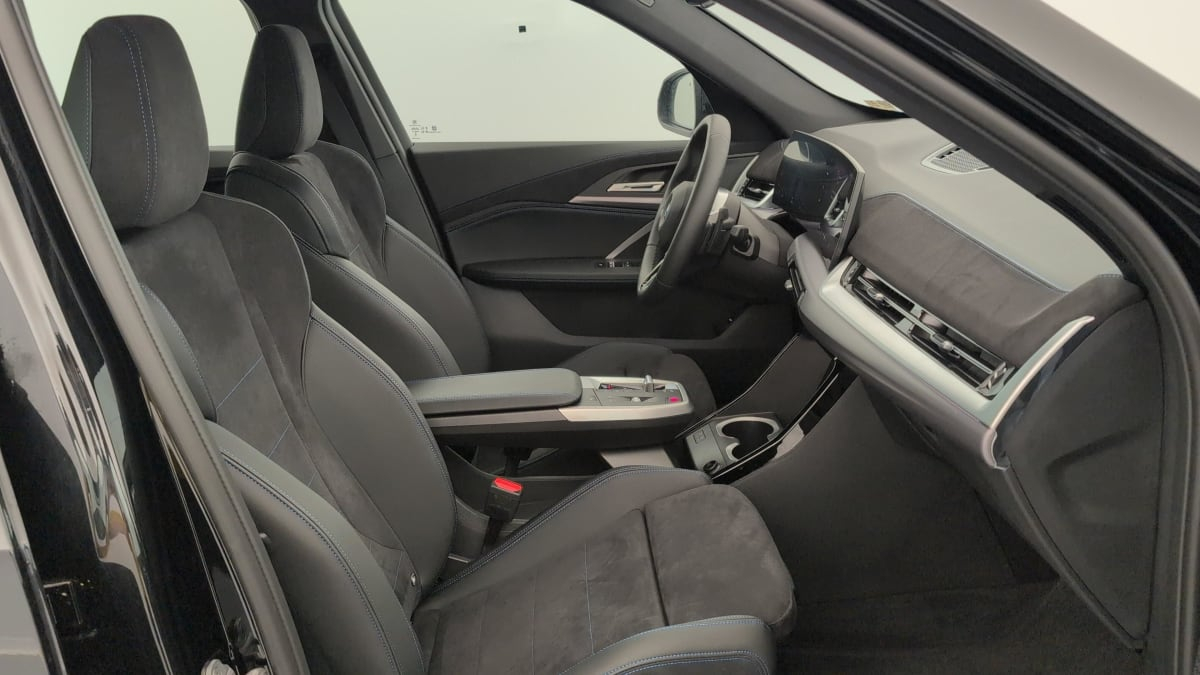 BMW X1 — photo 9