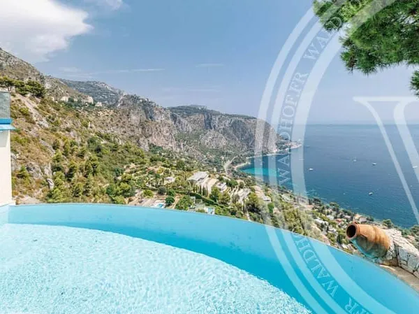 Villa 6 pièces 162 m²