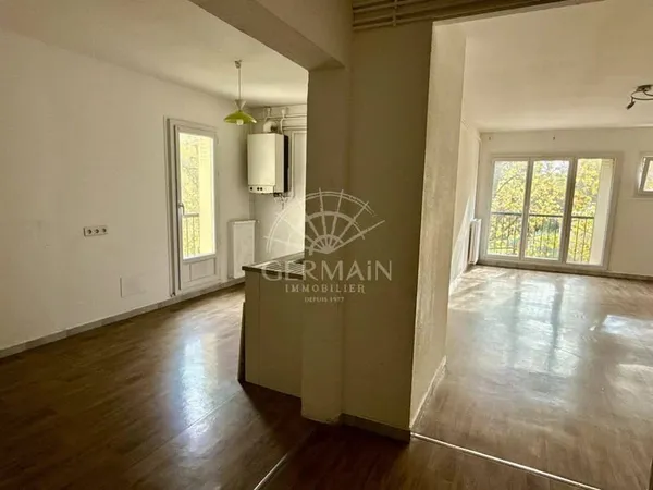Appartement 2 pièces 103 m²