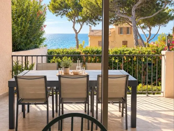 MAISON VUE MER avec jardin À 2 MINUTES À PIED DE LA PLAGE - 2 chambres