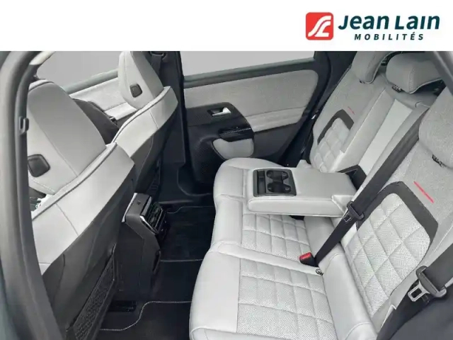 Citroën C5 Aircross e- 210 autonomie confort — photo 38