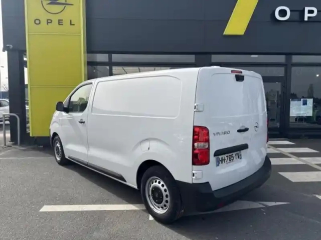 Opel Vivaro fg m 1.5 diesel 120ch — photo 7