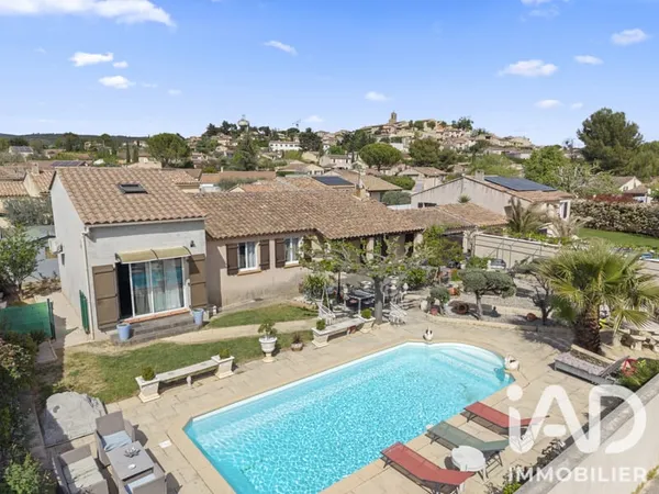 Maison 6 pièces 161 m²