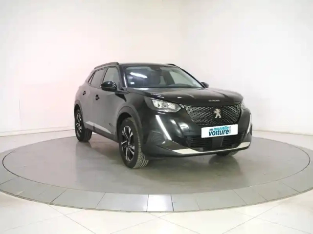 Peugeot 2008 puretech 130 s&amp;s eat8 — photo 3