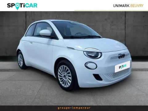 Fiat 500 e 95ch action