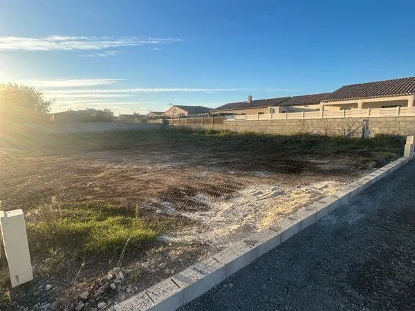 Terrain 571 m2