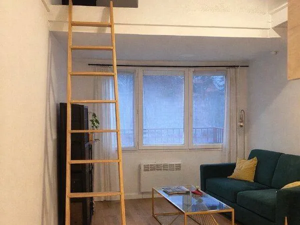 Studio 1 pièce 16 m²