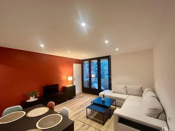 Chambre 10m² dans appartement 67m² Bellegrave