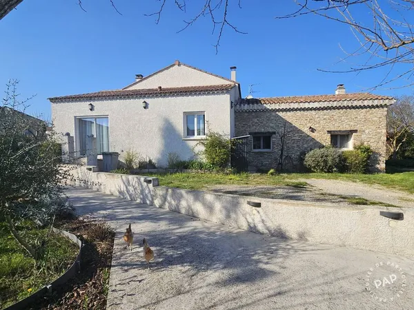 Maison 6 pièces 245 m²