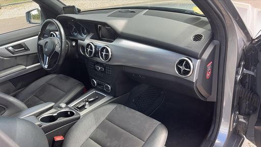 Mercedes Classe GLK 200 CDi 136 7G-Tronic - Sport – 2015 – 90058 km – Diesel – Boîte Automatique — photo 18