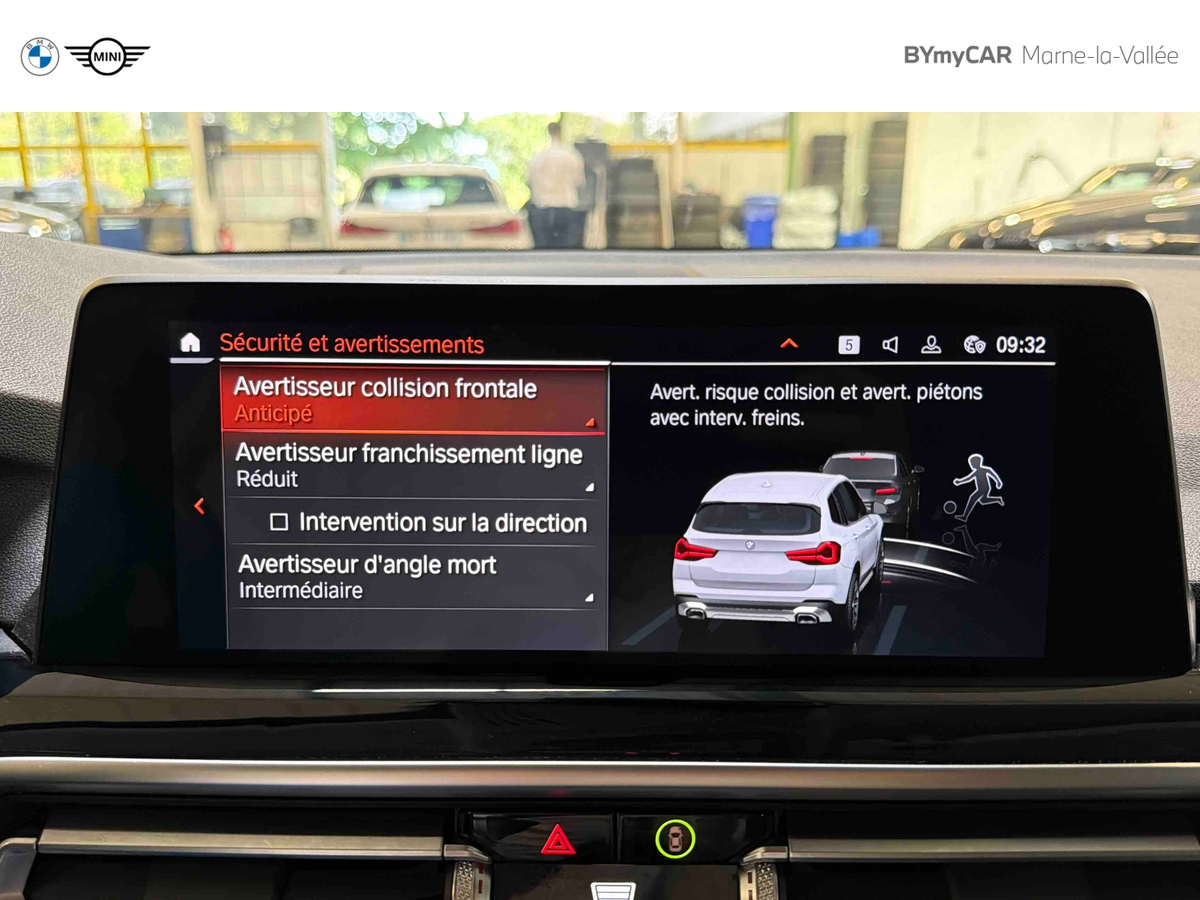 BMW X3 sDrive 18d 150ch BVA8 — photo 23