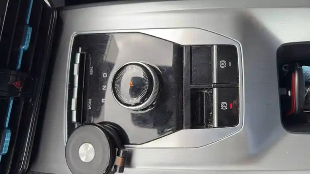 Mg Mg5 autonomie etendue 61kwh - 115 kw 2wd — photo 28