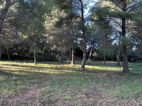 Terrain 500 m²