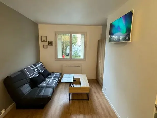 Studio 1 pièce 28 m²