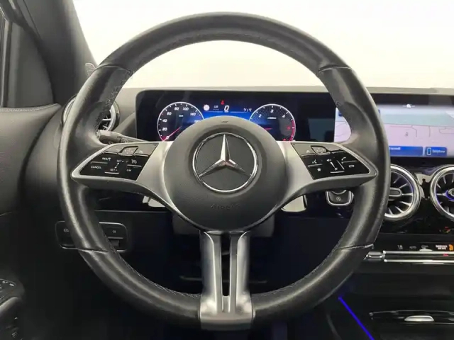 Mercedes Gla 200 d 8g-dct 4matic — photo 23