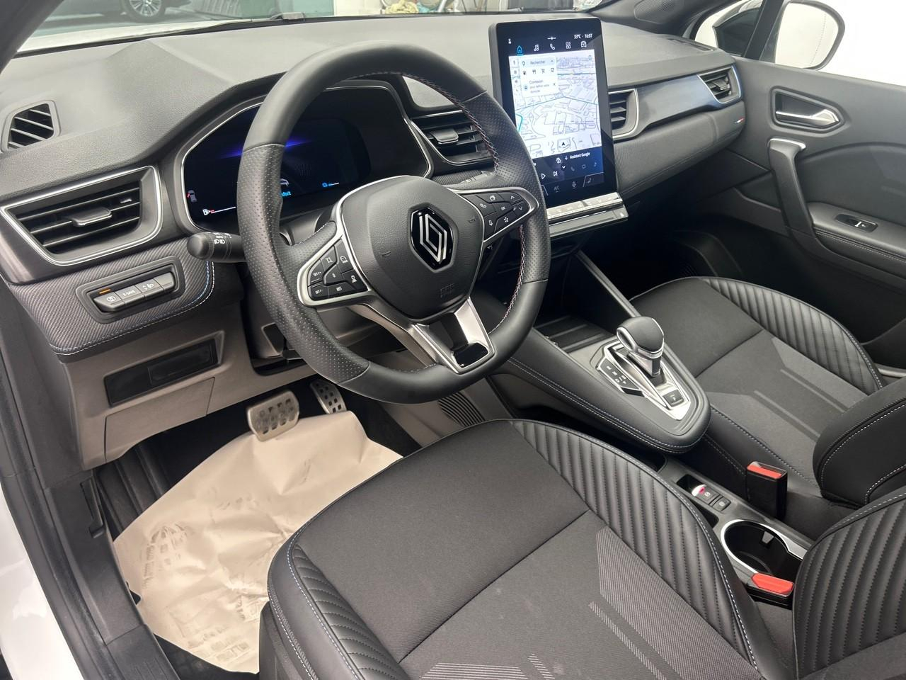 Renault Captur e-tech full hybrid 145 ch esprit alpine — photo 9