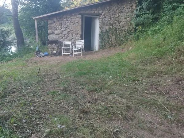 🌿 À VENDRE - Terrain de loisirs au bord de la Loire