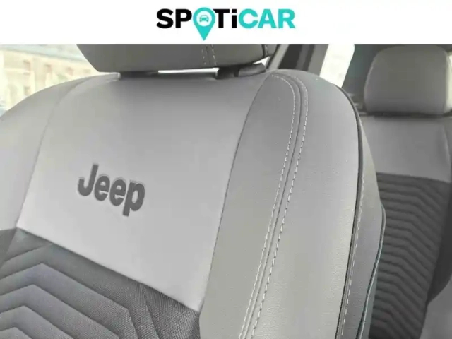 Jeep Compass 157 kw 4x2 — photo 25