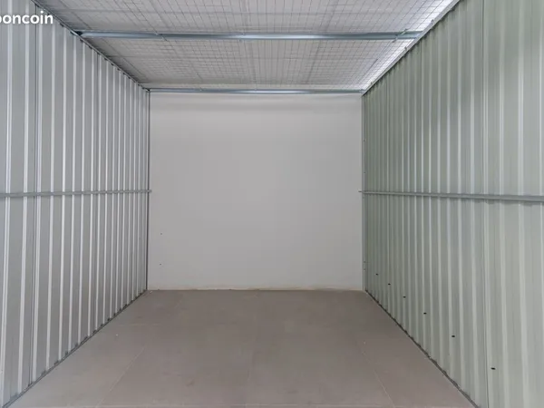 Garage/box 4 m² Chelles