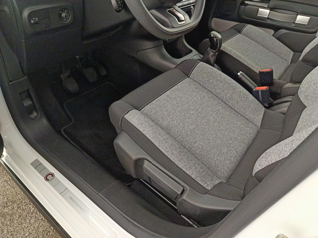 Citroën C3 puretech 83 s&s bvm5 c-series — photo 21