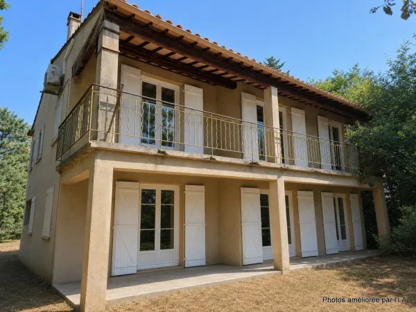 Maison 4 pièces 200 m²